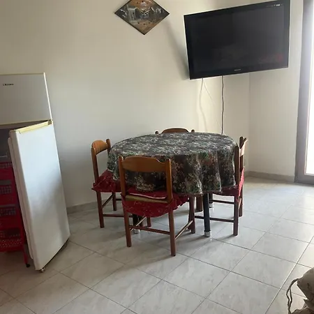 Apartmán Pm 65 Viale Dante Alighieri