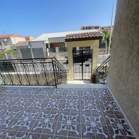 Pm 65 Viale Dante Alighieri Apartmán Dolianova